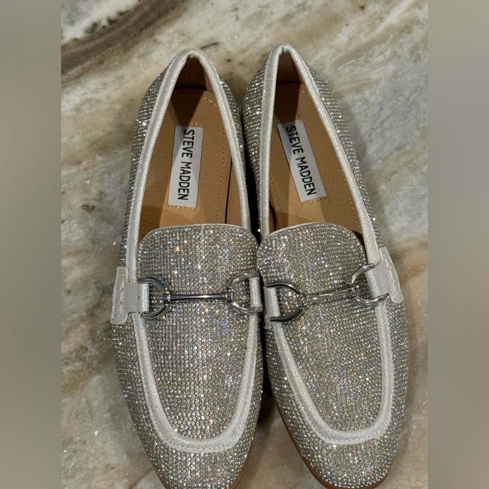 Women’s STEVE MADDEN Carrine Rhinestone loafers- Size 6 - Picture 6 of 8